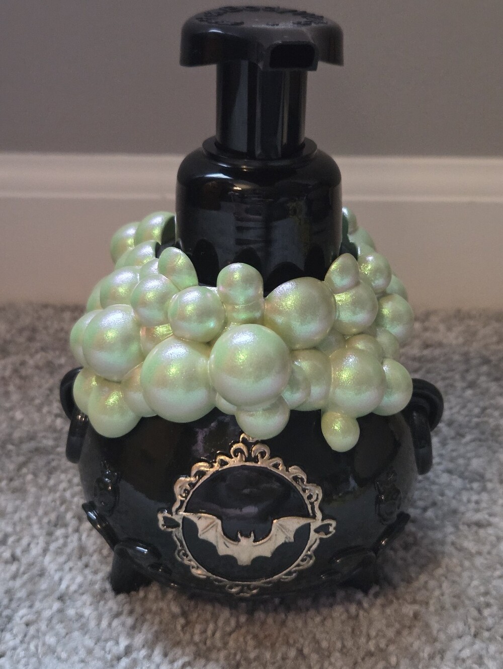 Bath & Body Works Iridescent Bubble Cauldron Foaming Soap Dispenser